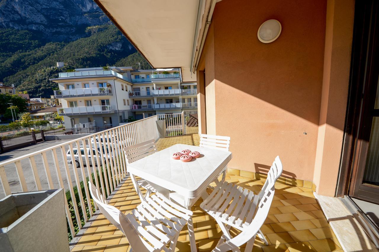 White Dream Daire Riva del Garda Dış mekan fotoğraf